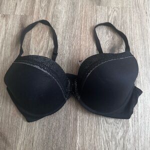 Victoria Secret Body by Victoria Perfect Shape Smooth Push Up Bra 36D Black